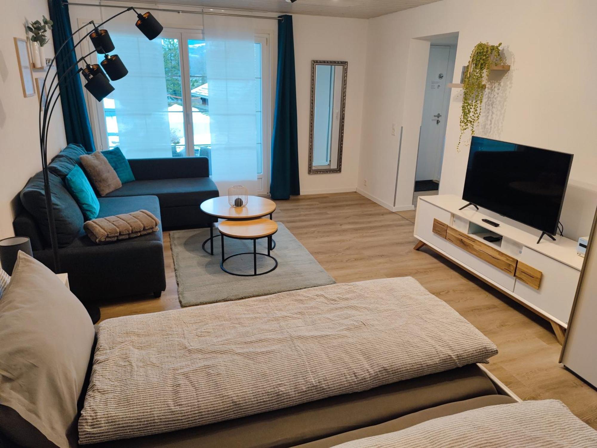 Kleine Auszeit - 2-Zimmer Ferienwohnung Spiez Exterior photo